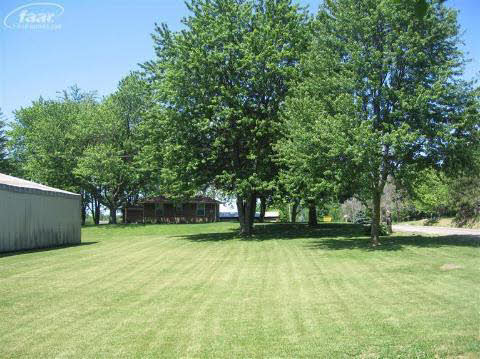 7168 Jordan Road Grand Blanc, MI 48439 - Photo 19 of 27 20256974-18.JPG