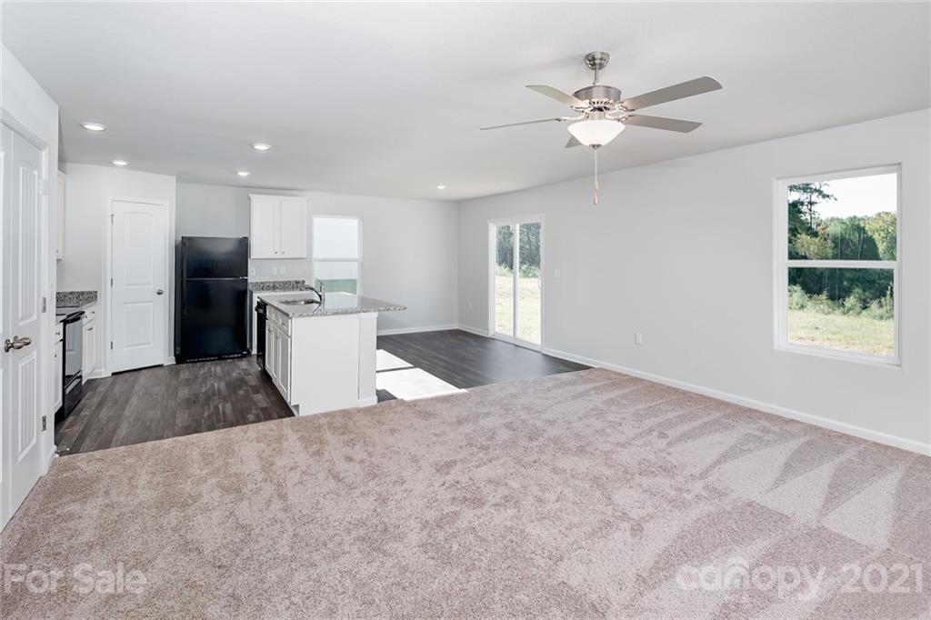 281 Rosedale Street Kings Mountain, NC 28086 - Photo 3 of 19 a living room with furniture and a window