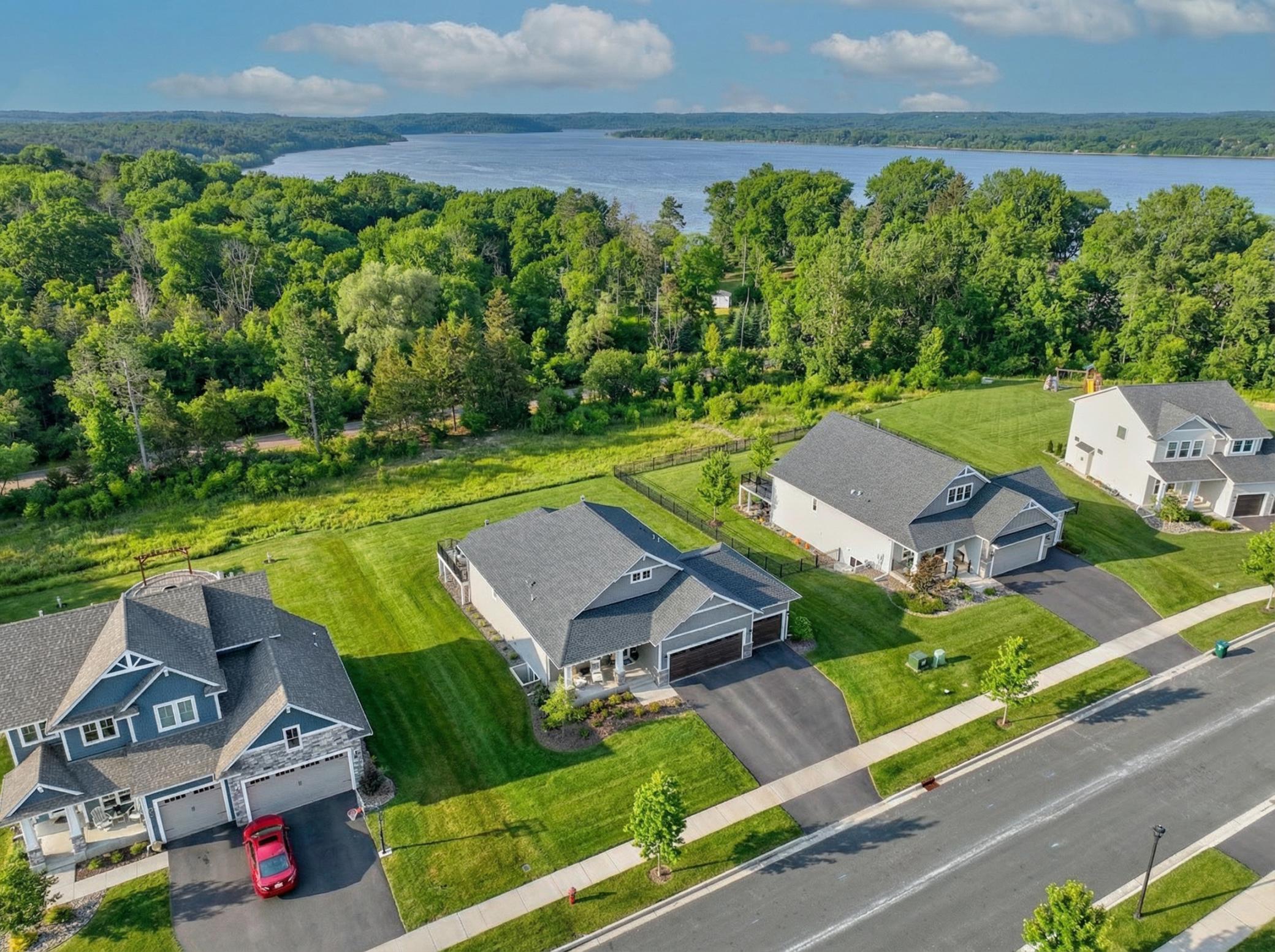 1446 Lee Circle Hudson, WI 54016 - Photo 2 of 20