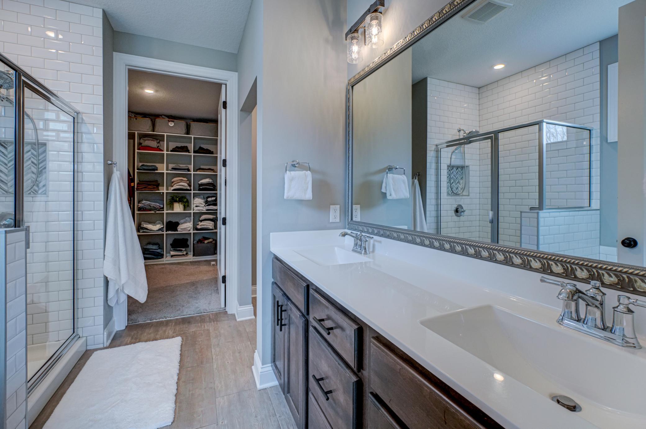 1446 Lee Circle Hudson, WI 54016 - Photo 8 of 20