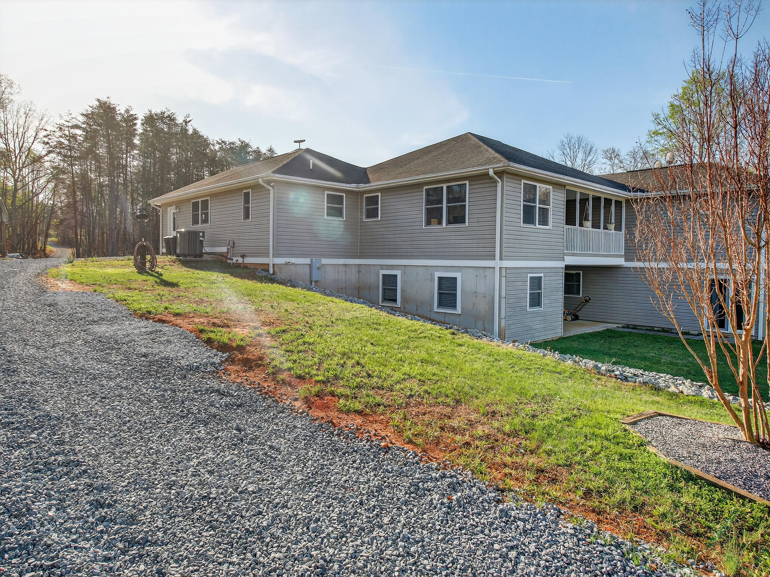 498 Meeks Road Penhook, VA 24137 - Photo 49 of 69 IMG_5271