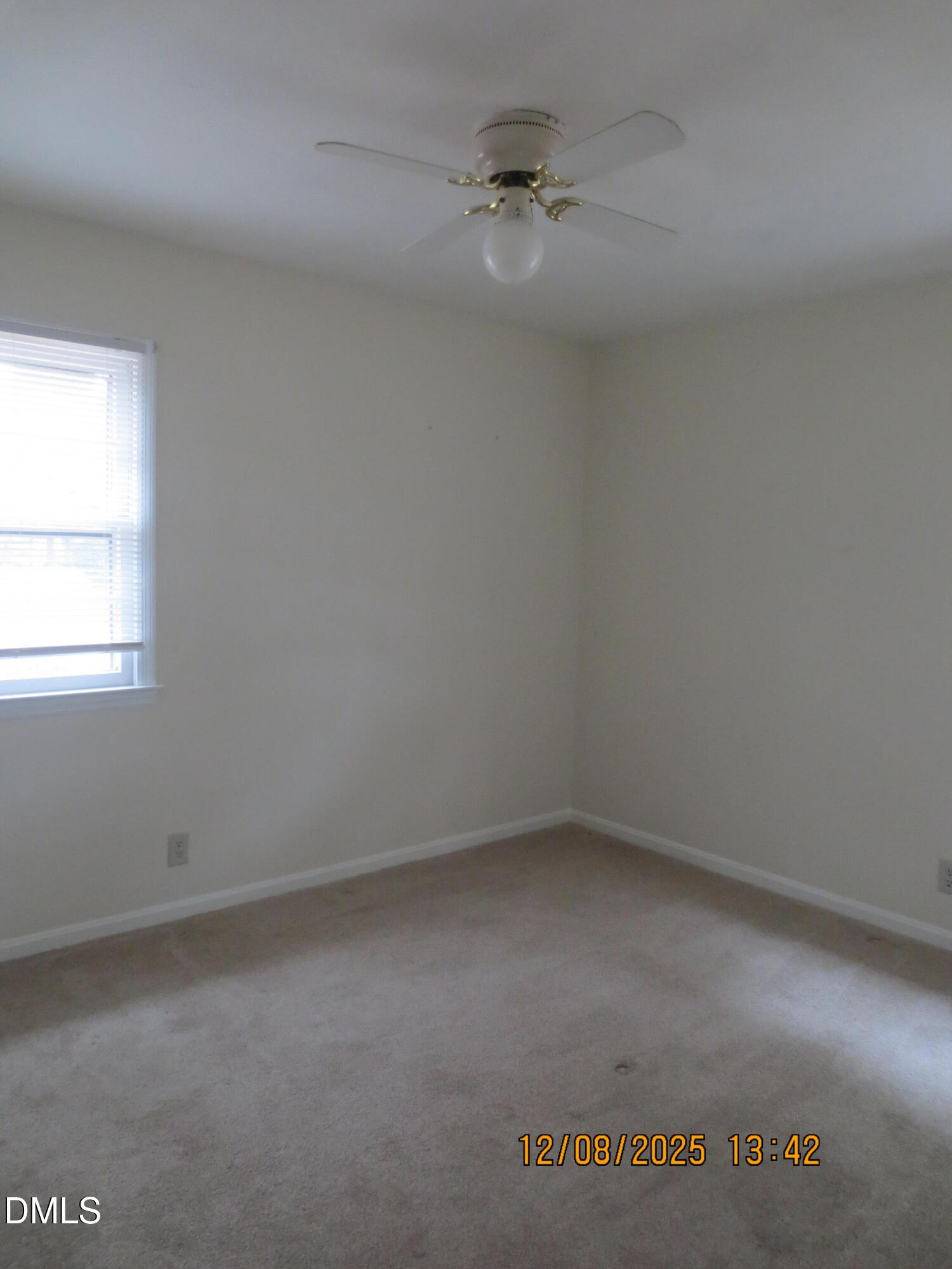 25 East North Street Angier, NC 27501 - Photo 5 of 22 IMG_8219