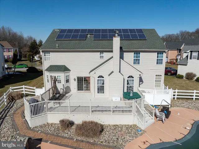 $605,000 | 15 Moonlight Court, Newark, DE 19702