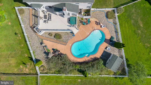 $605,000 | 15 Moonlight Court, Newark, DE 19702