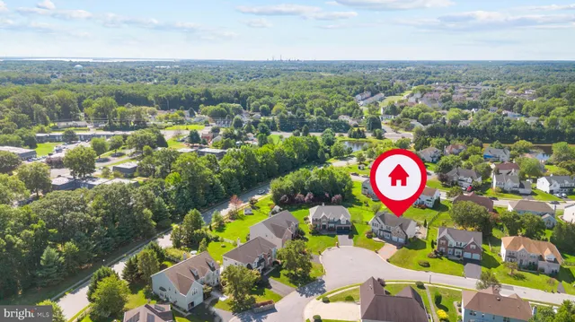 $605,000 | 15 Moonlight Court, Newark, DE 19702