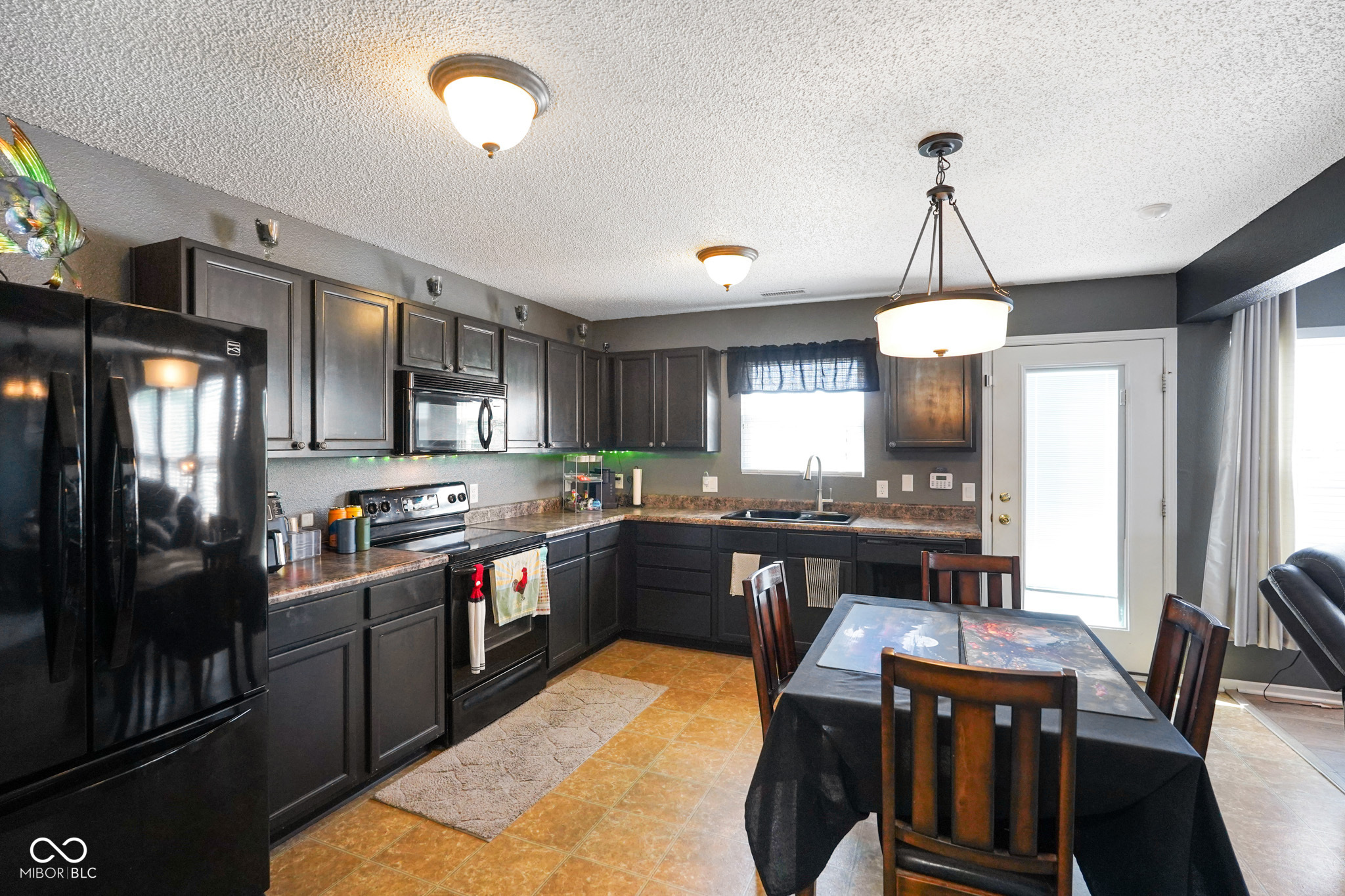 8805 Hosta Way Camby, IN 46113 - Photo 18 of 36