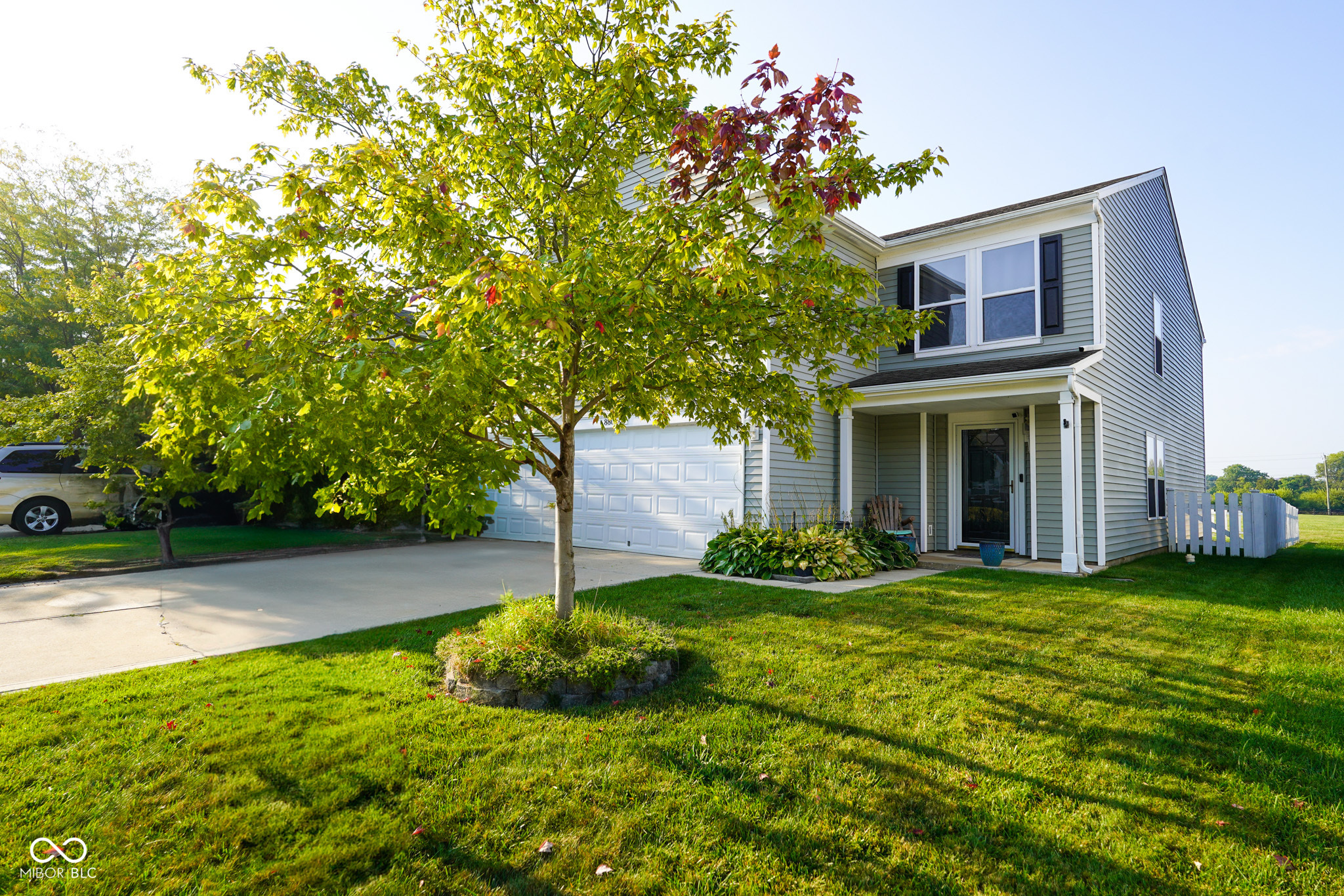 8805 Hosta Way Camby, IN 46113 - Photo 2 of 36