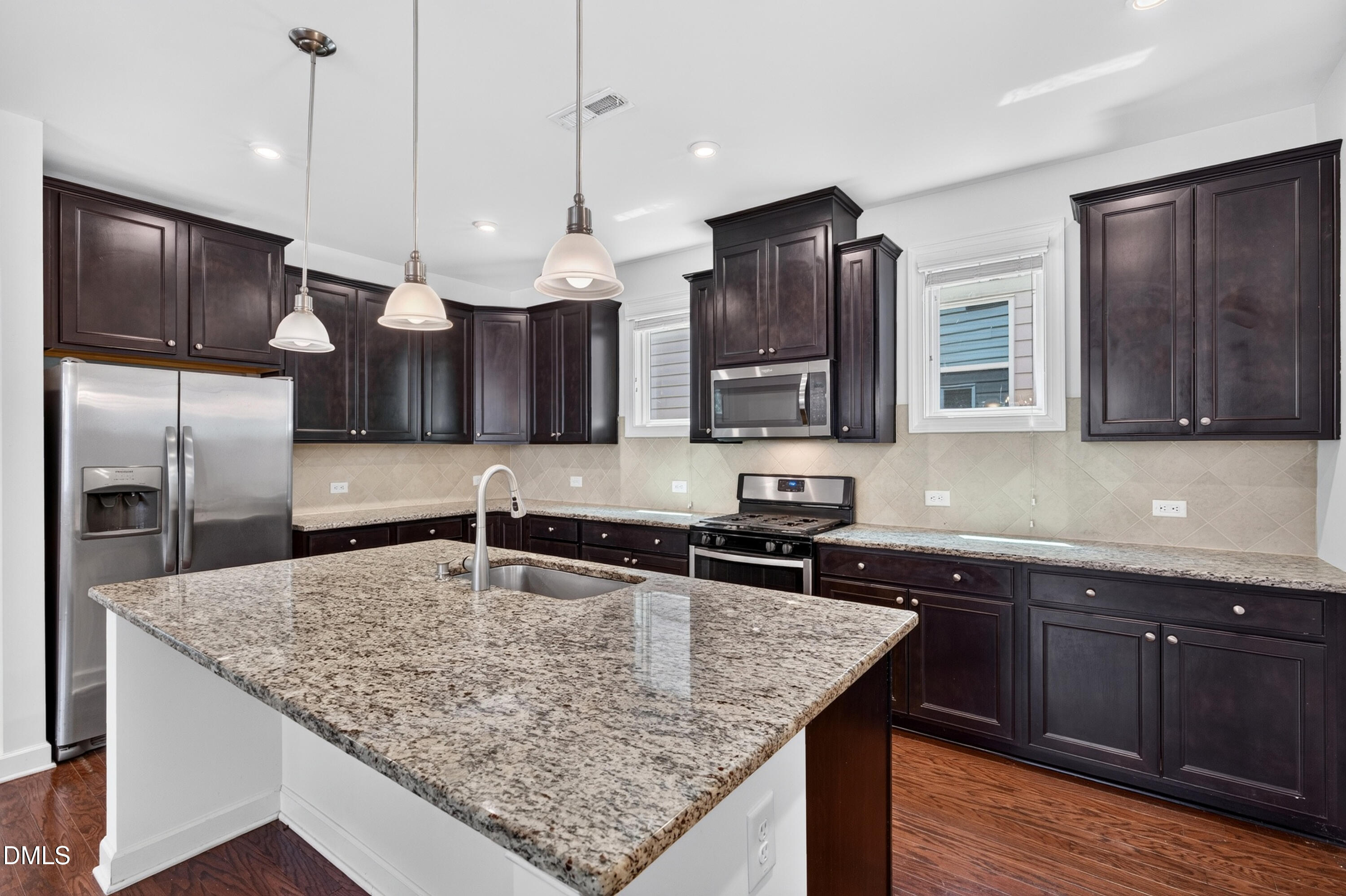 2139 Gregor Overlook Lane Apex, NC 27502 - Photo 12 of 71