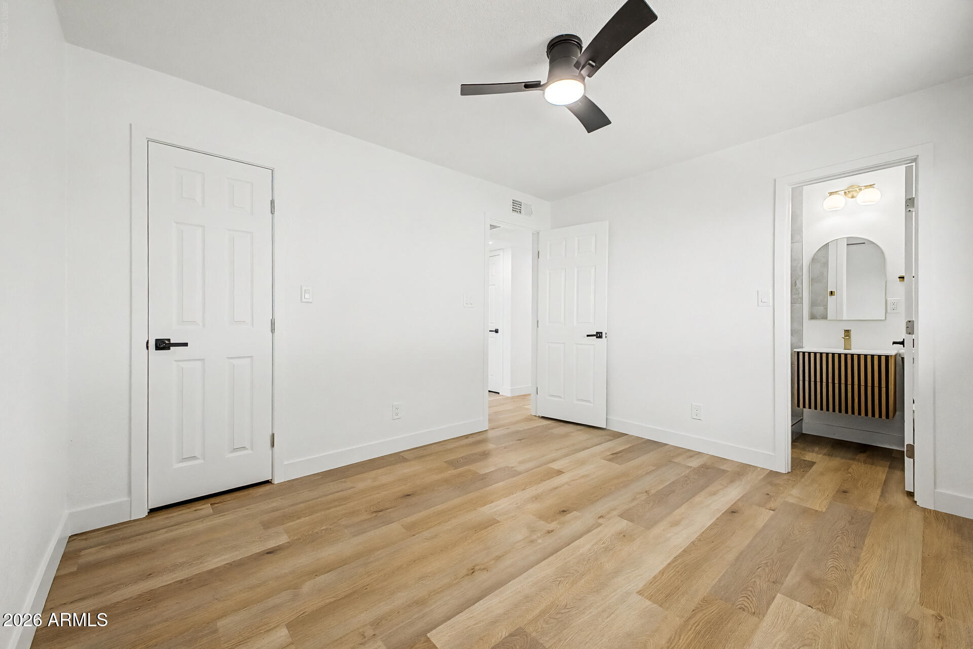 3909 West Griswold Road Phoenix, AZ 85051 - Photo 23 of 44 17 Griswold