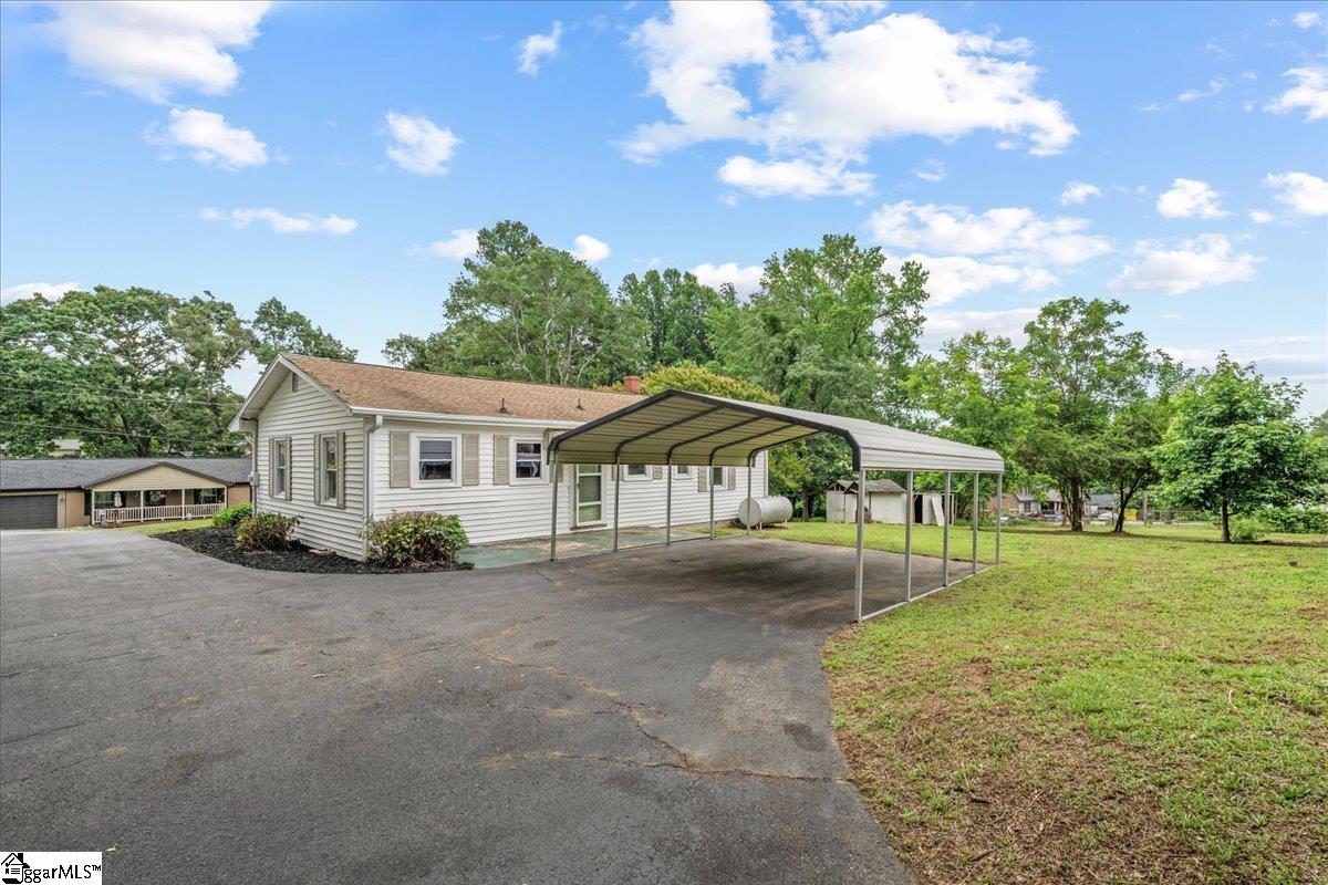 108 State Rd S-42-2623 Greer, SC 29651 - Photo 33 of 34