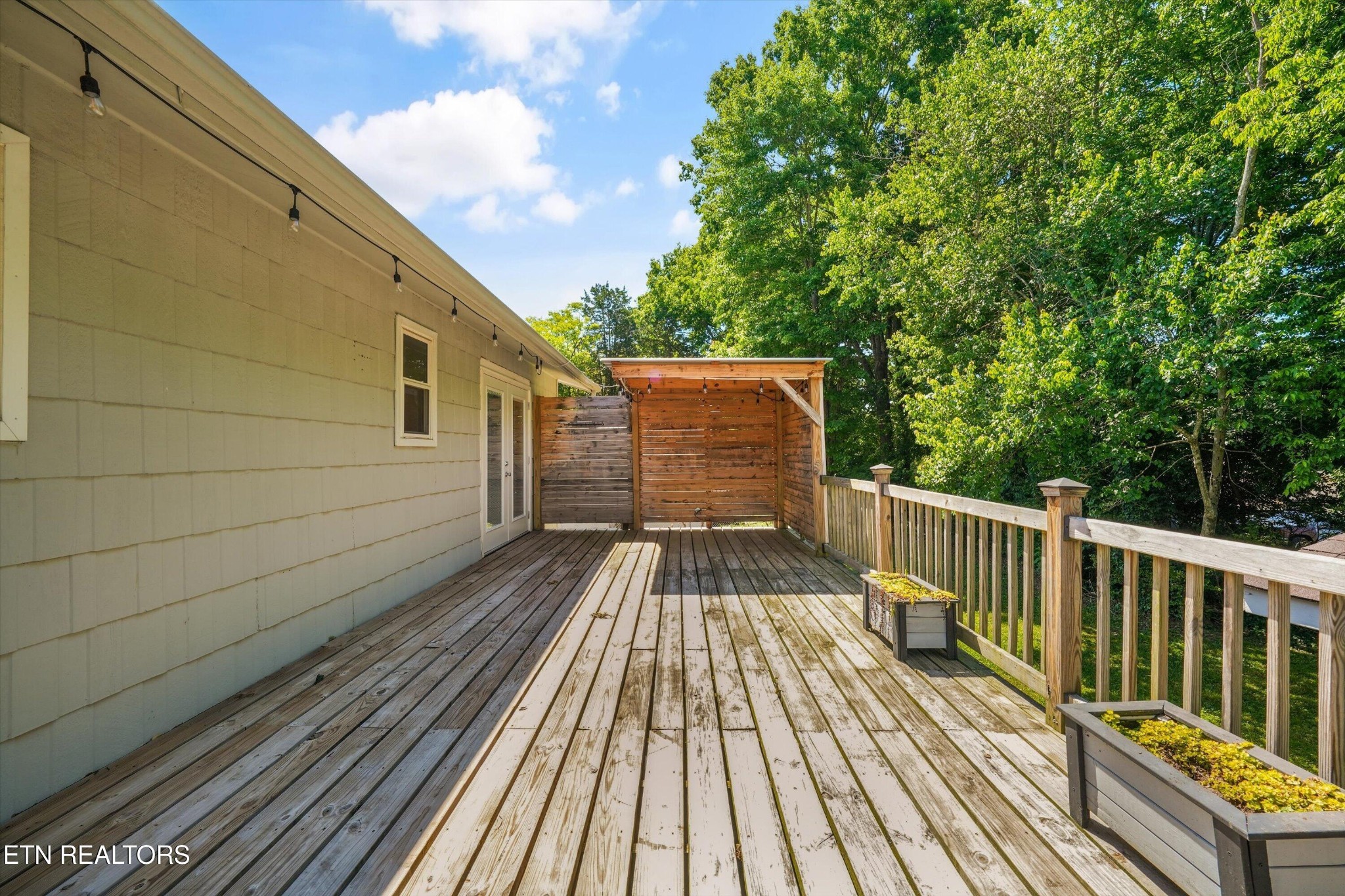 7613 Fall Wind Court Powell, TN 37849 - Photo 24 of 38 a view of balcony with wooden floor and fence