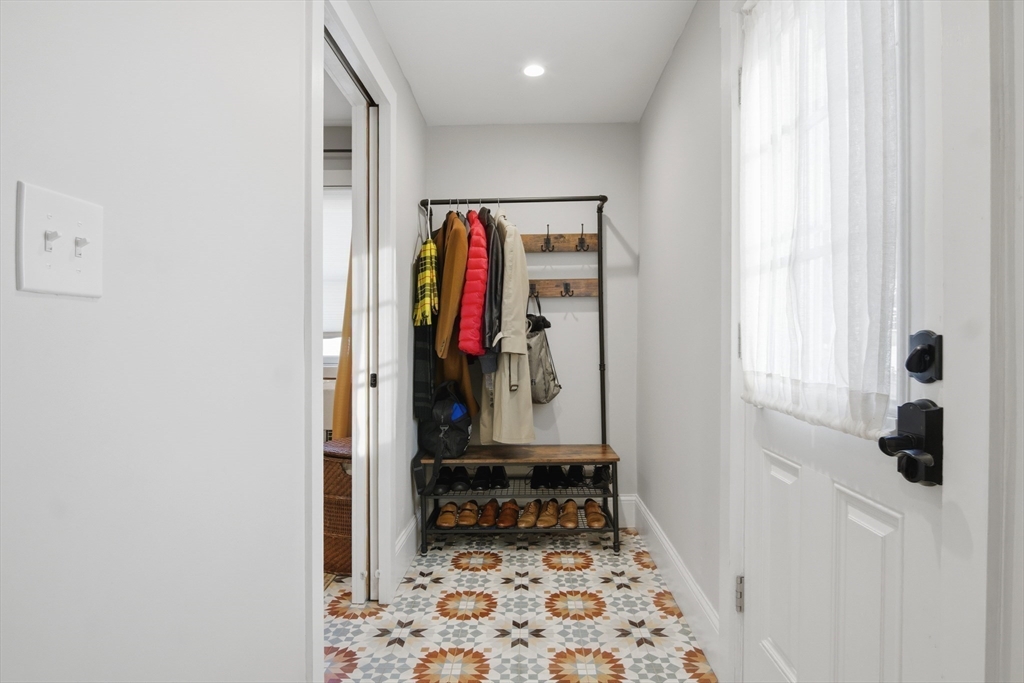 6 Everett Street Stoneham, MA 02180 - Photo 13 of 31