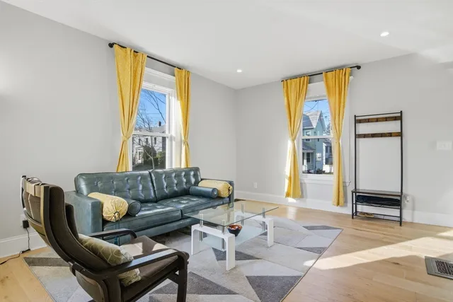 $1,050,000 | 6 Everett Street, Stoneham, MA 02180