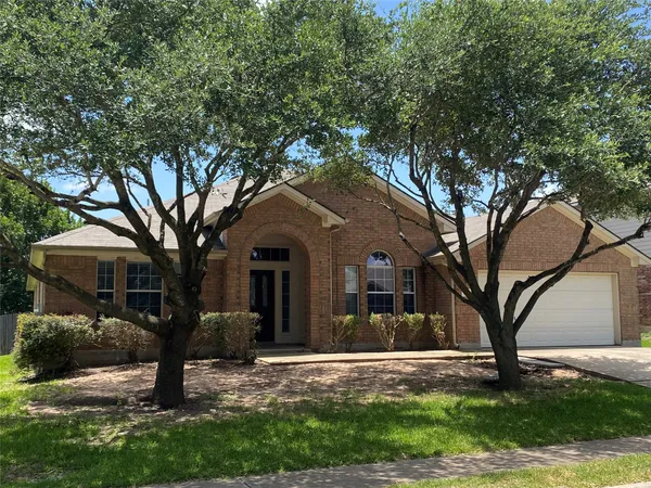$2,395 | 913 Rochester Castle Way, Pflugerville, TX 78660