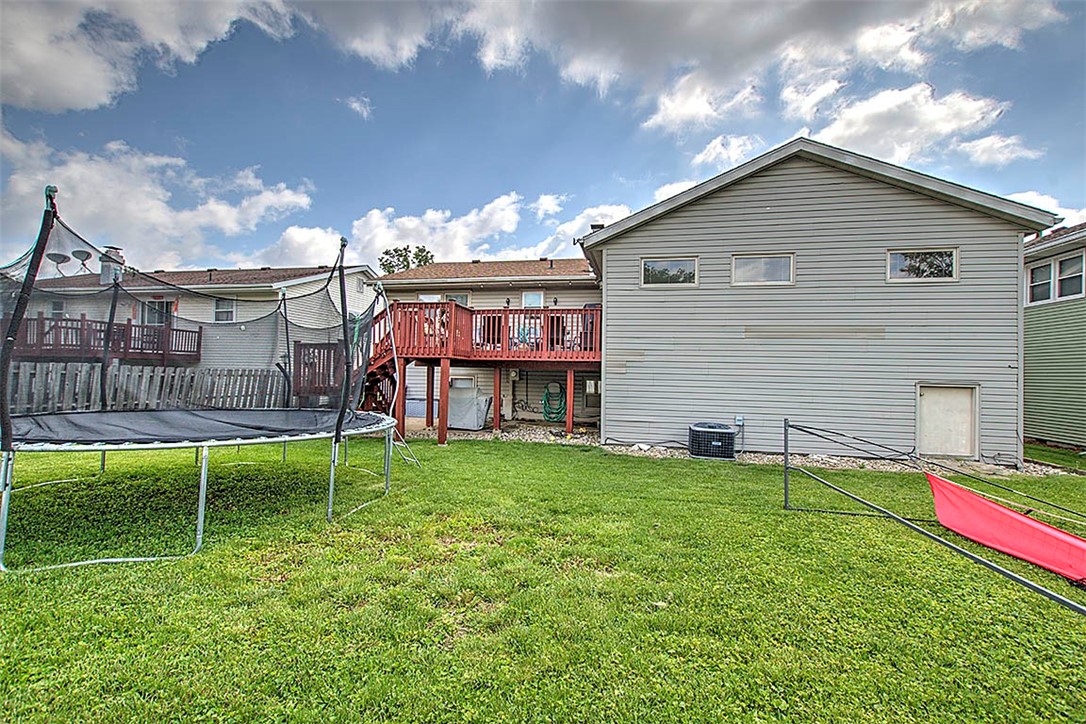 1051 Veech Lane Decatur, IL 62521 - Photo 29 of 35 Gallery Image 29