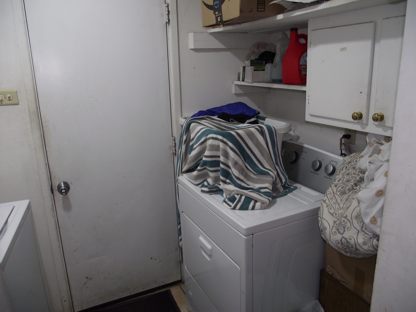 179 Thornhurst Road Bolingbrook, IL 60440 - Photo 12 of 21 a close view of utility room