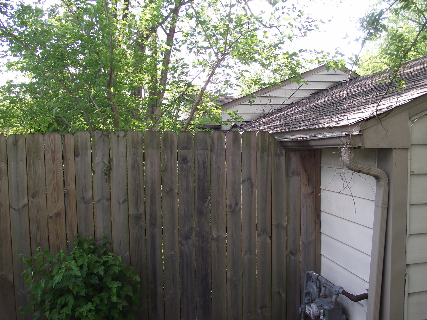 179 Thornhurst Road Bolingbrook, IL 60440 - Photo 20 of 21 a wooden door in front of a house