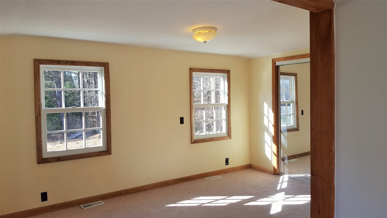 1074 Upper City Road Pittsfield, NH 03263 - Photo 11 of 29