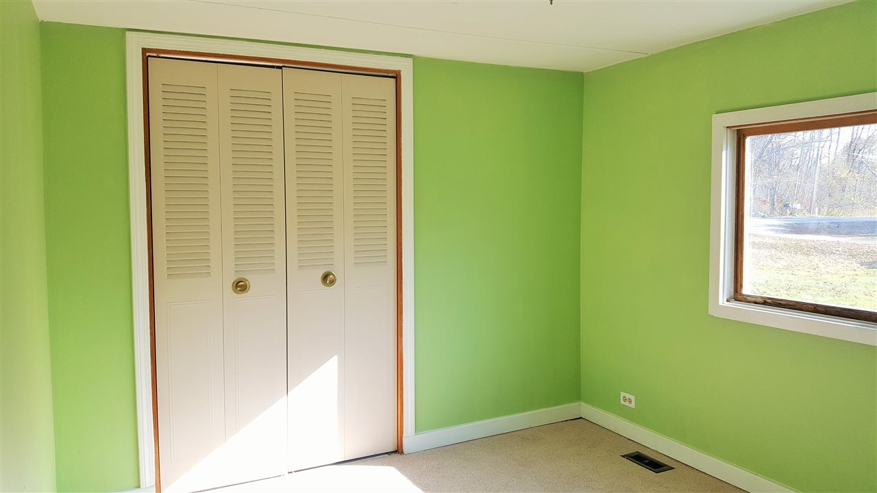 1074 Upper City Road Pittsfield, NH 03263 - Photo 16 of 29