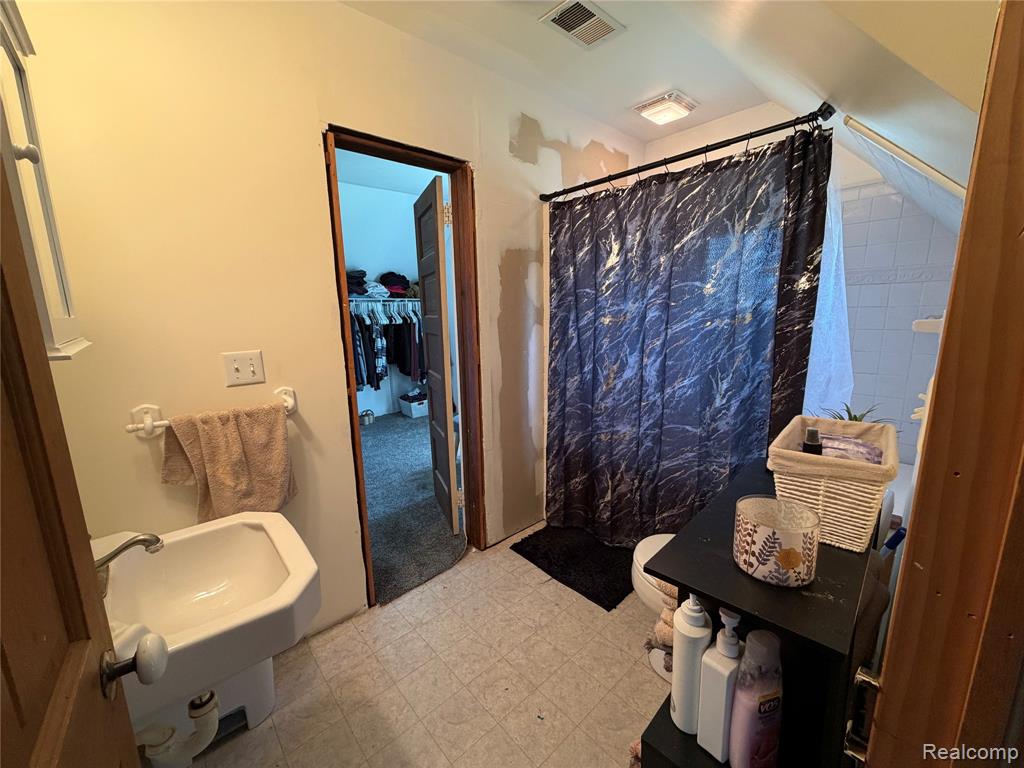 208 East Mill Street Capac, MI 48014 - Photo 22 of 26