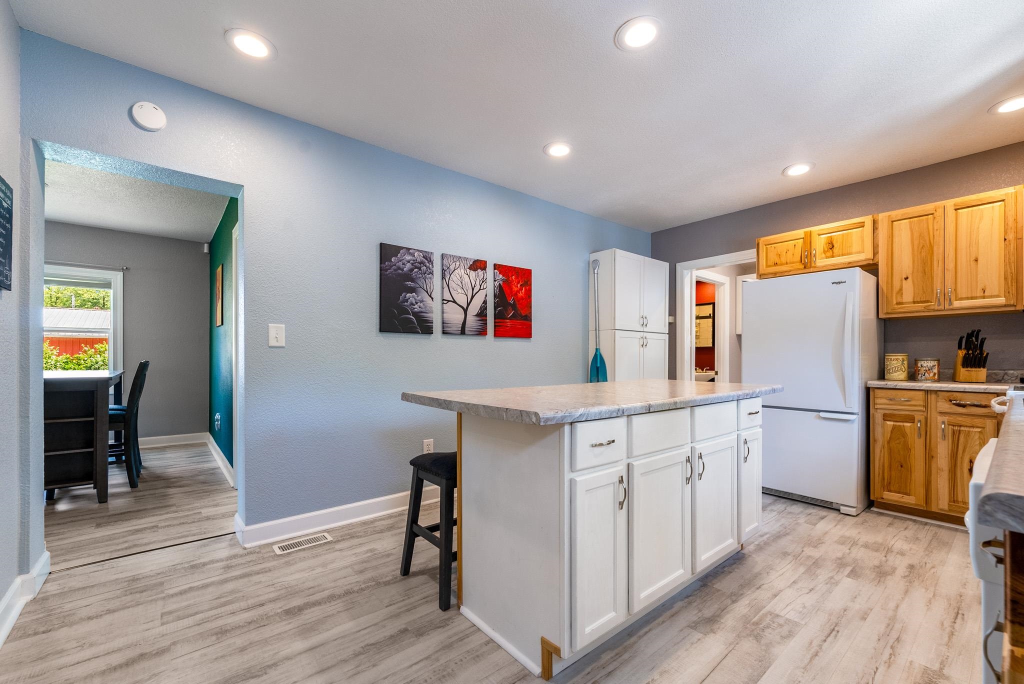 8629 East Hatchery Road Syracuse, IN 46567 - Photo 13 of 35