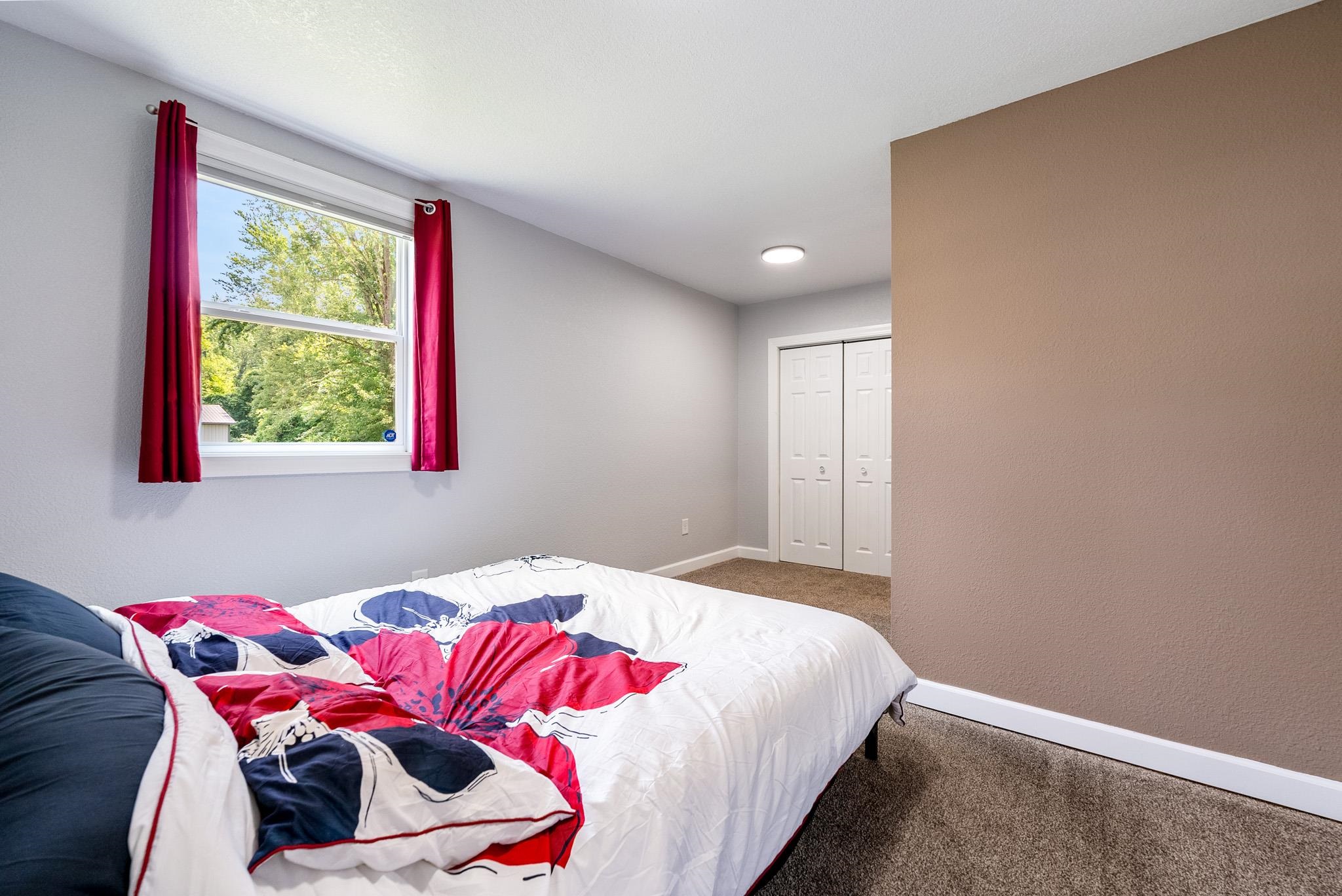 8629 East Hatchery Road Syracuse, IN 46567 - Photo 23 of 35