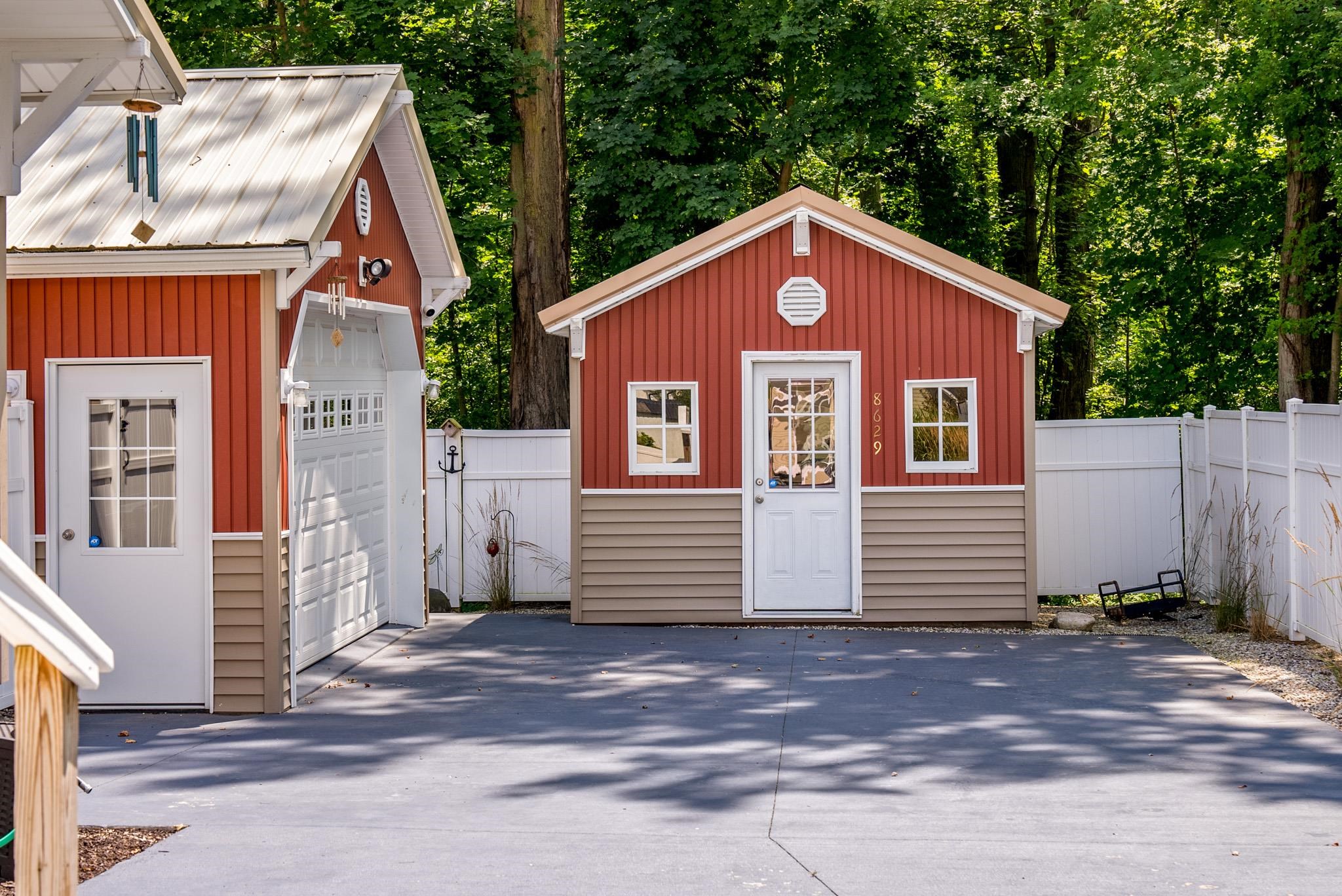 8629 East Hatchery Road Syracuse, IN 46567 - Photo 7 of 35