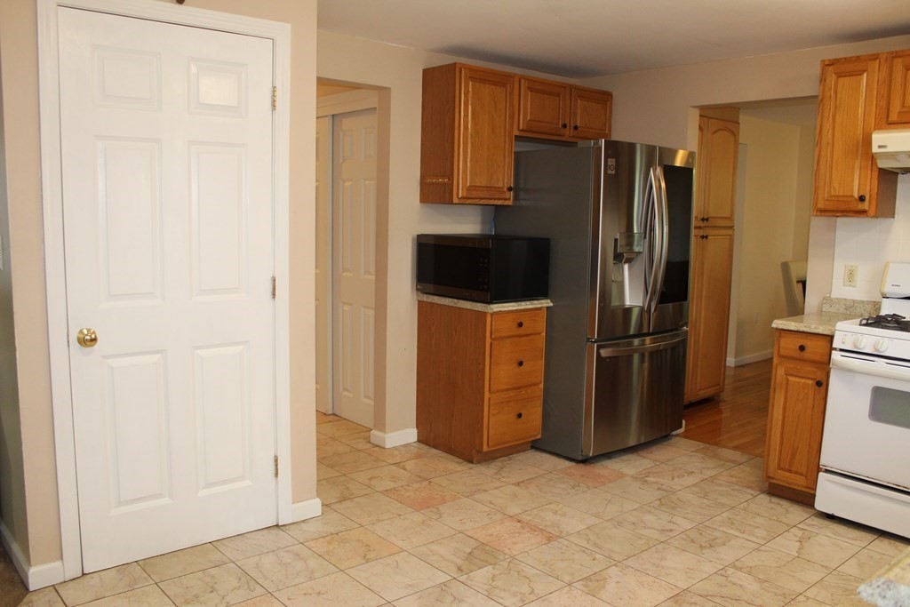 26 Carl R Ghilani Circle Ashland, MA 01721 - Photo 15 of 42 Gallery Image 15