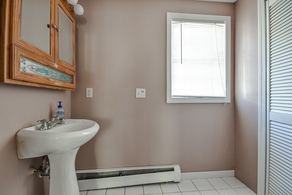 26 Carl R Ghilani Circle Ashland, MA 01721 - Photo 18 of 42 Gallery Image 18