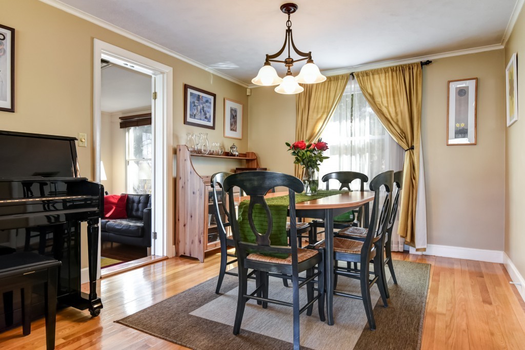 76 Highgate Street Needham, MA 02492 - Photo 8 of 18 Gallery Image 8