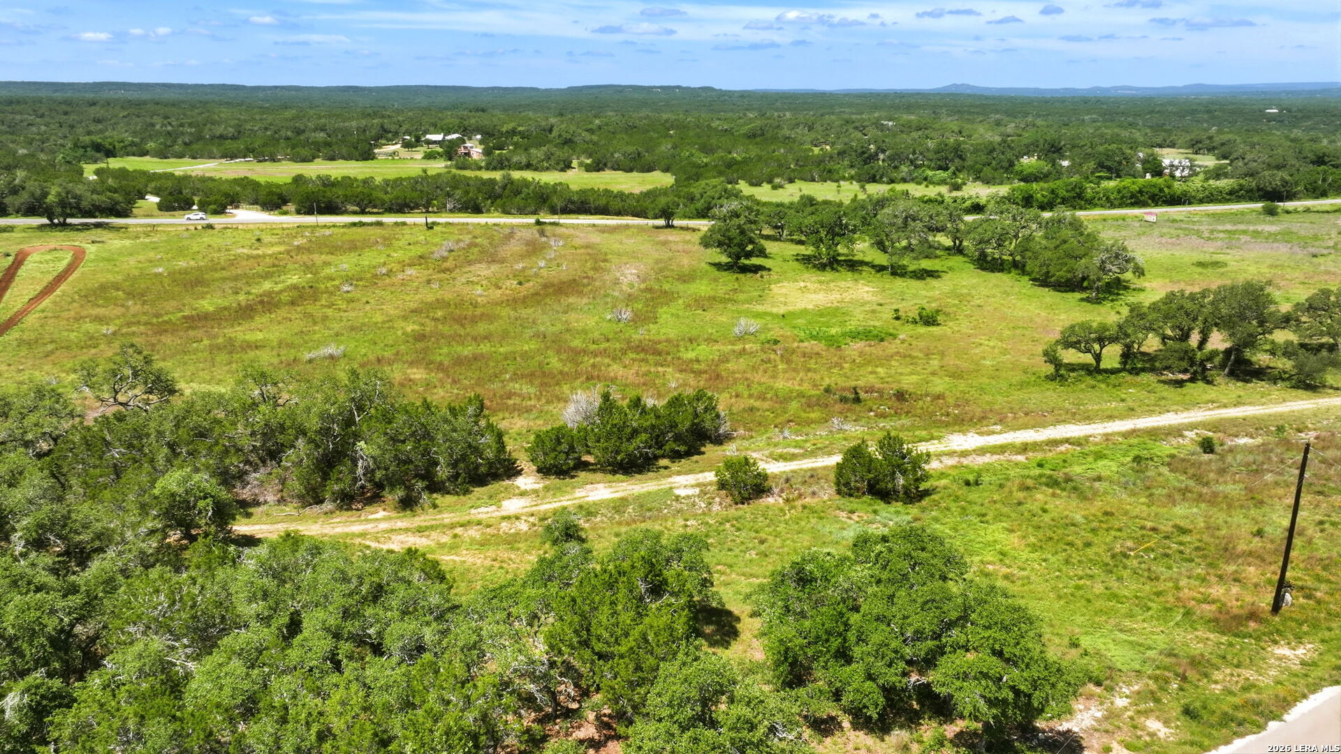 690 Windmill Ridge Drive Blanco, TX 78606 - Photo 6 of 24