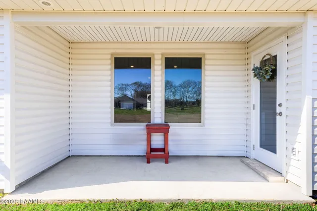 $220,000 | 189 Hains Drive, Sunset, LA 70584