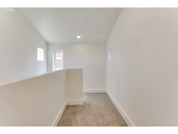 $650,000 | 231-233 South 41st Place, Springfield, OR 97478