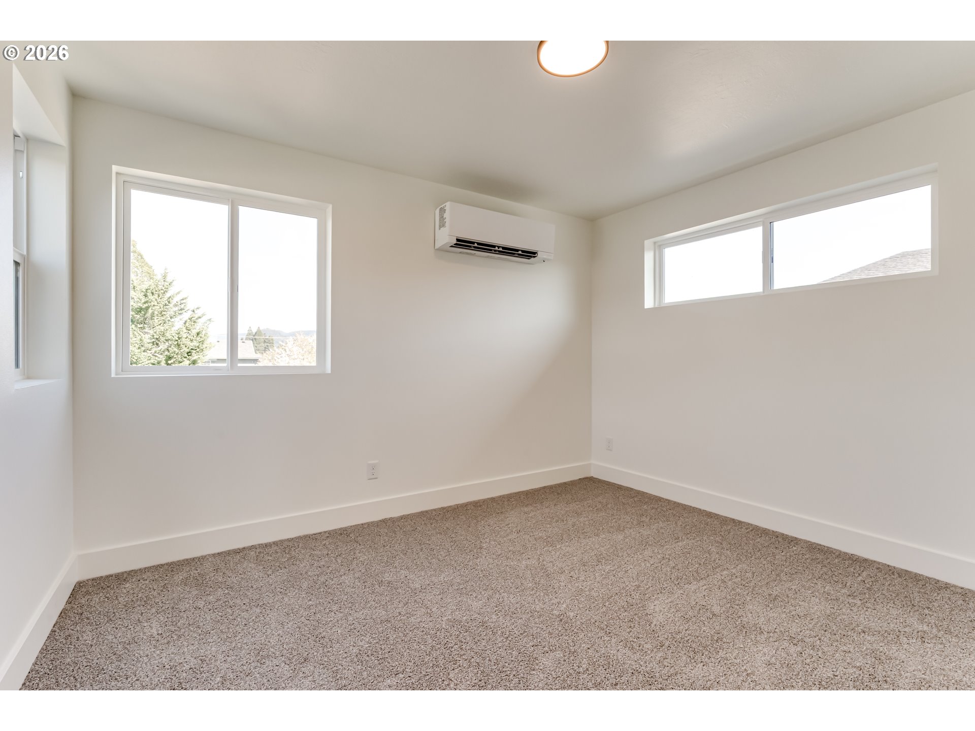 231-233 South 41st Place Springfield, OR 97478 - Photo 25 of 37