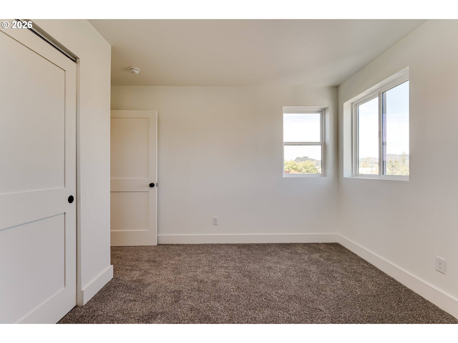 231-233 South 41st Place Springfield, OR 97478 - Photo 28 of 37