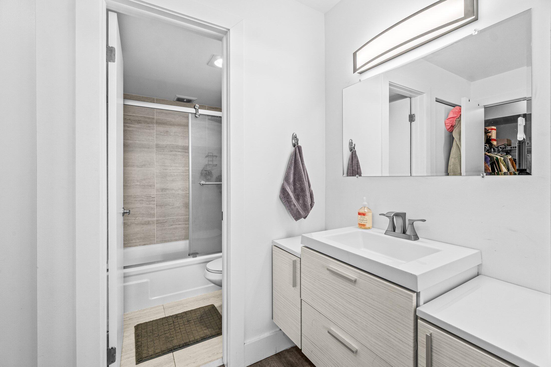 5961 Northwest 2nd Avenue, Unit PHE Boca Raton, FL 33487 - Photo 16 of 30 016-5961Northwest2ndAvenue-PHE-BocaRaton