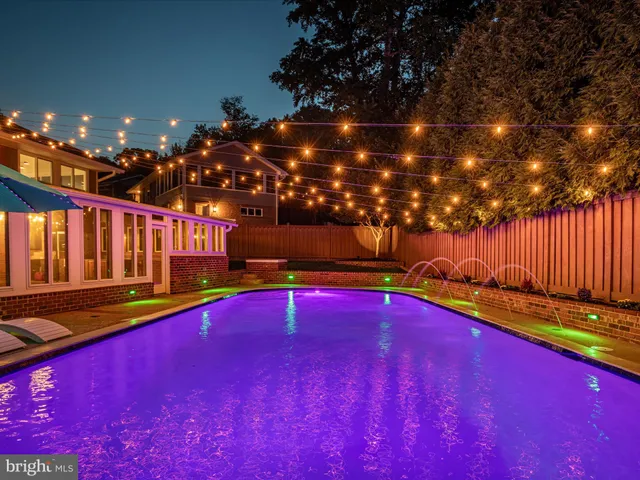 $1,275,000 | 1502 Middlebury Drive, Alexandria, VA 22307