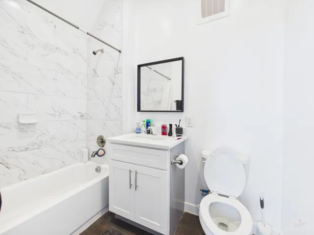 $1,200 | Undisclosed Address, Austin, TX 78705