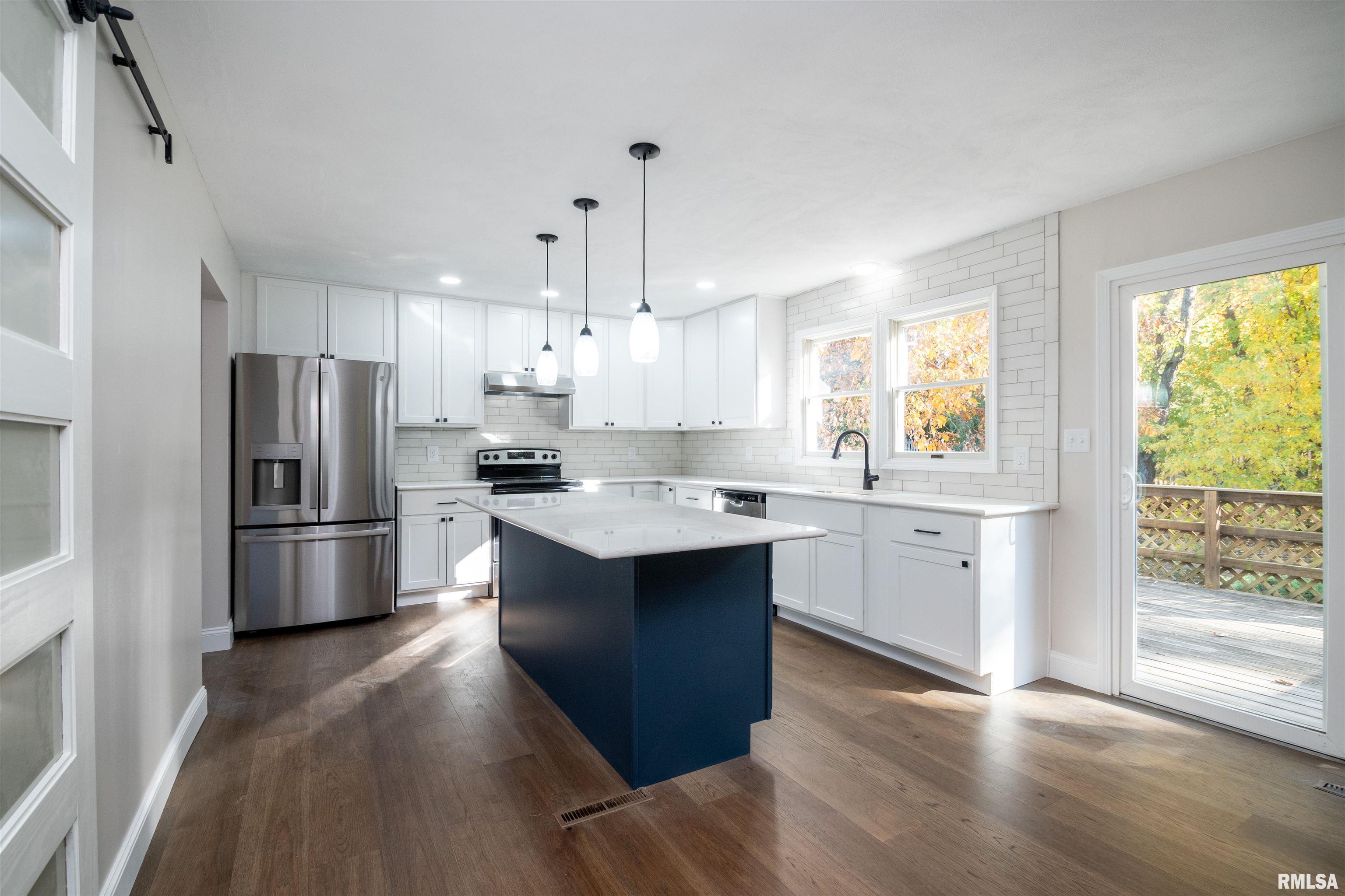 6520 North Talisman Terrace Peoria, IL 61615 - Photo 15 of 46