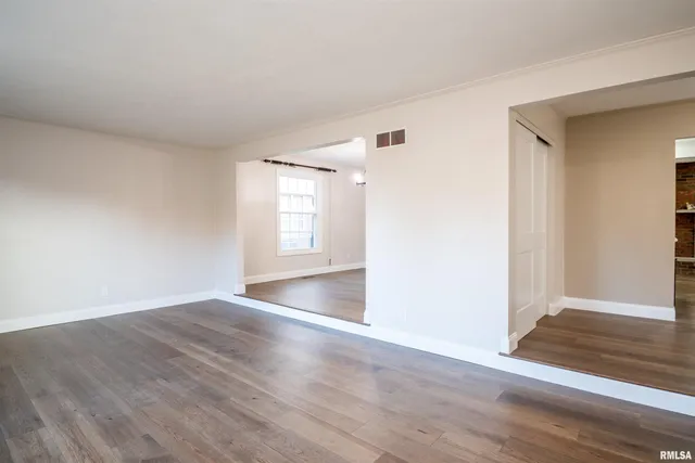 $365,000 | 6520 North Talisman Terrace, Peoria, IL 61615