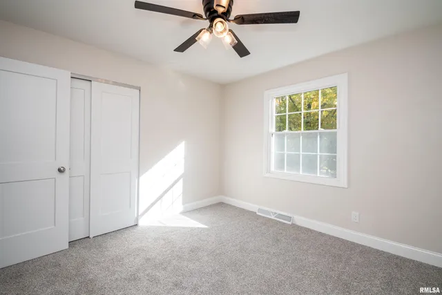 $365,000 | 6520 North Talisman Terrace, Peoria, IL 61615