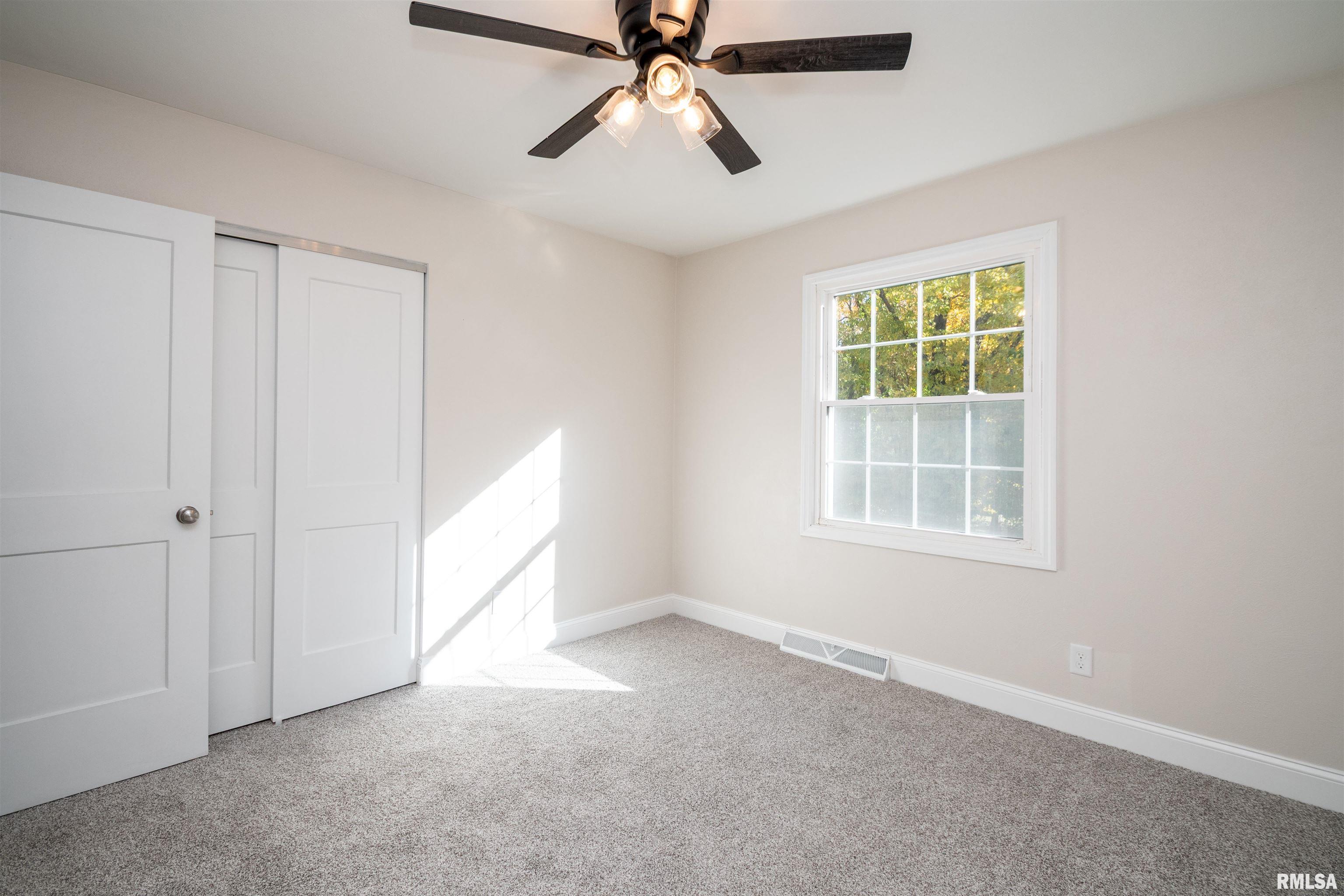 6520 North Talisman Terrace Peoria, IL 61615 - Photo 27 of 46