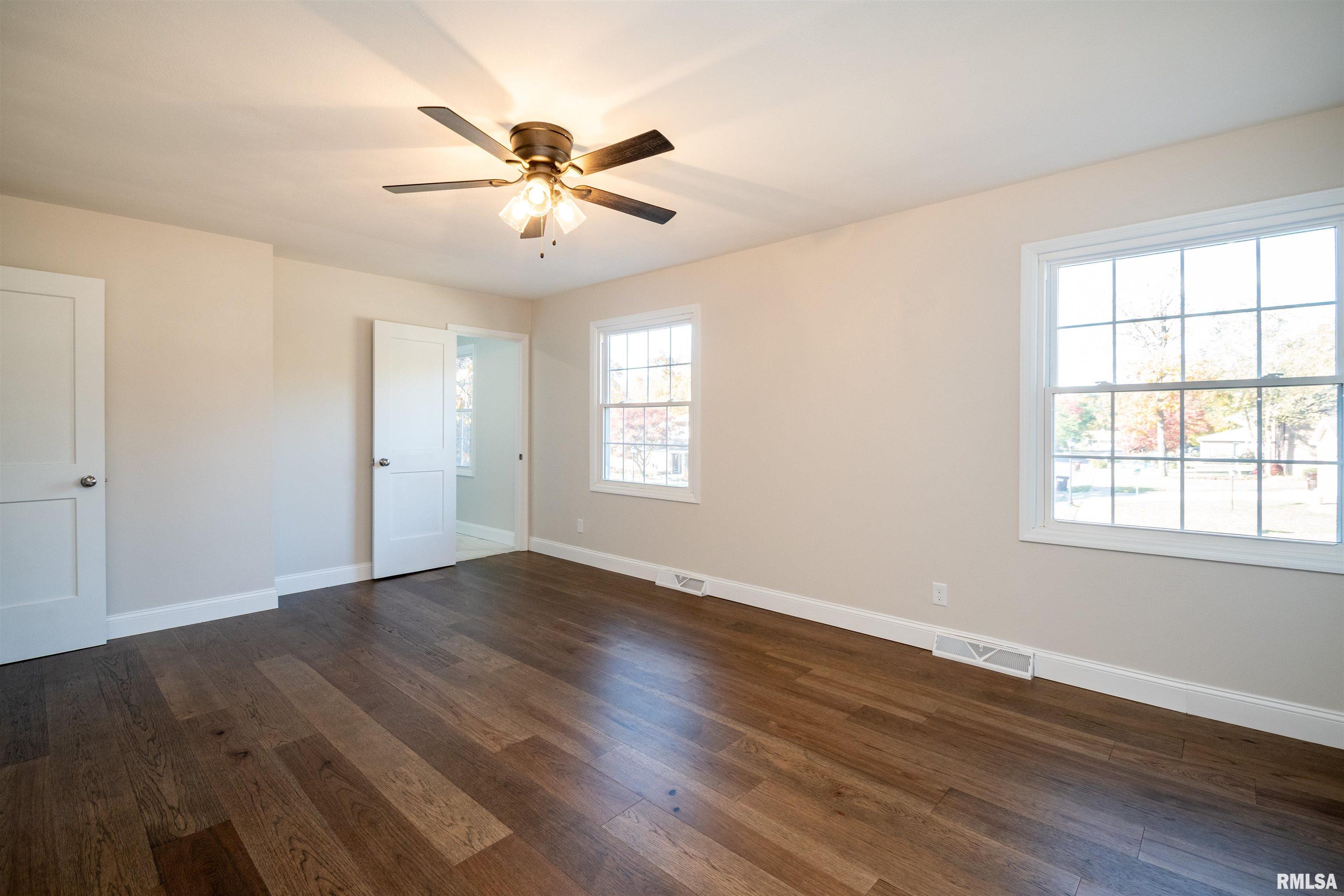 6520 North Talisman Terrace Peoria, IL 61615 - Photo 31 of 46