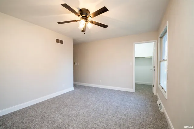 $365,000 | 6520 North Talisman Terrace, Peoria, IL 61615