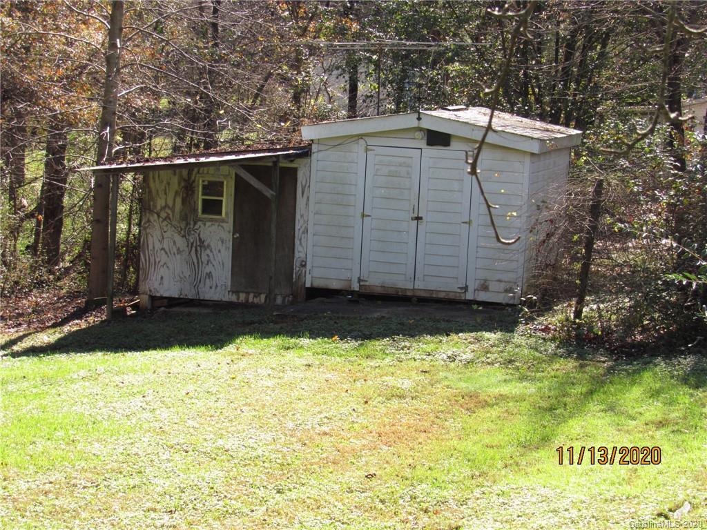 5920 Swinging Bridge Road Conover, NC 28613 - Photo 11 of 32 Gallery Image 11
