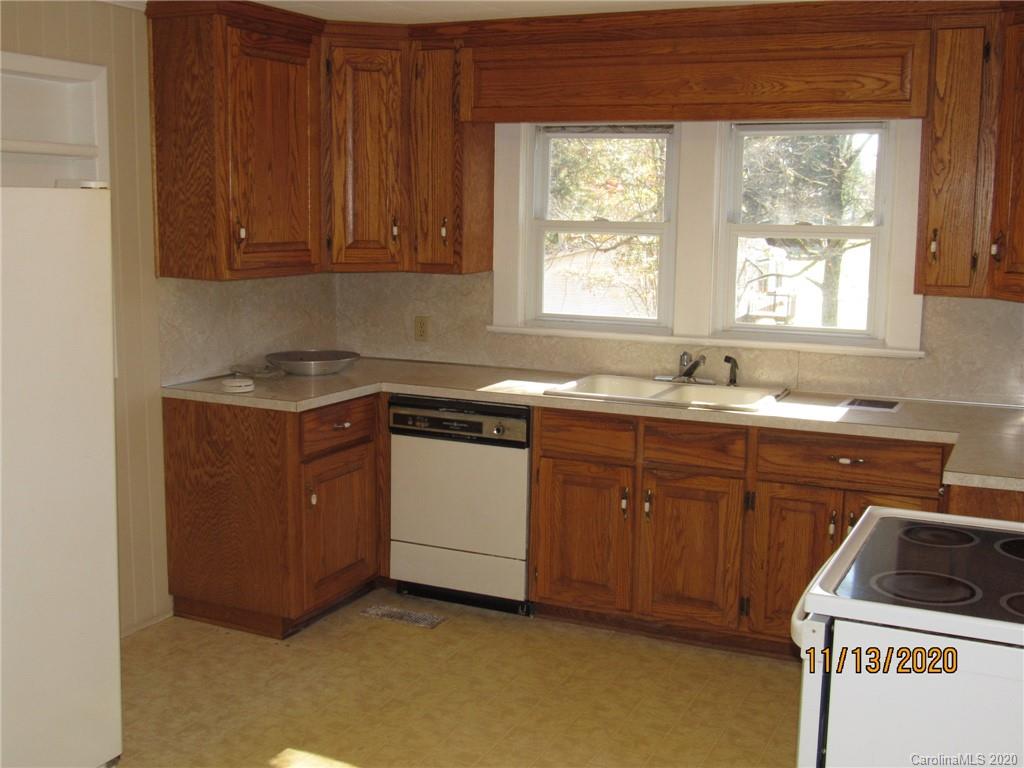 5920 Swinging Bridge Road Conover, NC 28613 - Photo 16 of 32 Gallery Image 16