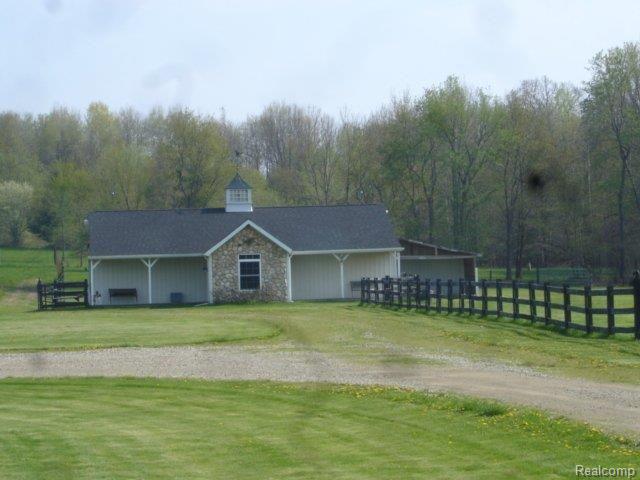 3848 Casey Road Metamora, MI 48455 - Photo 4 of 24 DSC00193