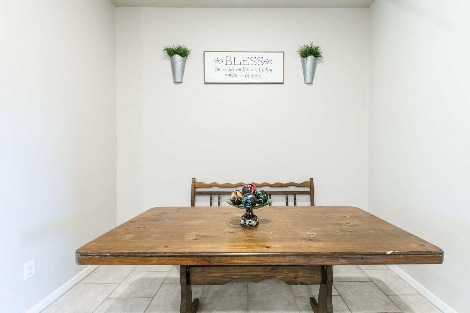7322 29th Street Lubbock, TX 79407 - Photo 16 of 40 a view of a table and chairs in the room