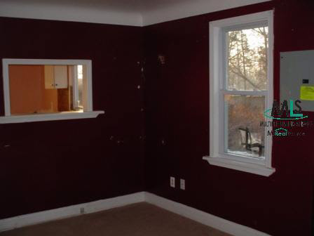 2915 Norton Lawn Street Rochester, MI 48307 - Photo 7 of 11 939317-6.JPG