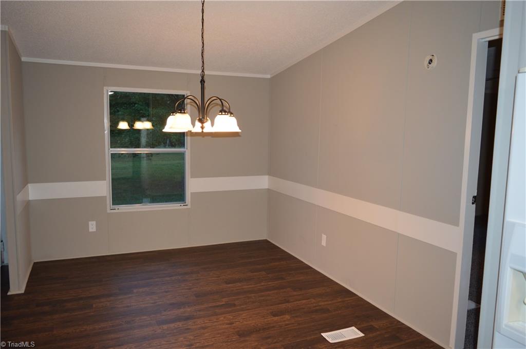 4015 Price Road Eden, NC 27288 - Photo 12 of 25 Gallery Image 12